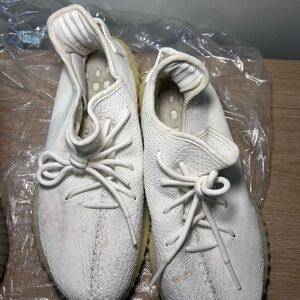 Addias Yeezy 350 V2 triple white/cream